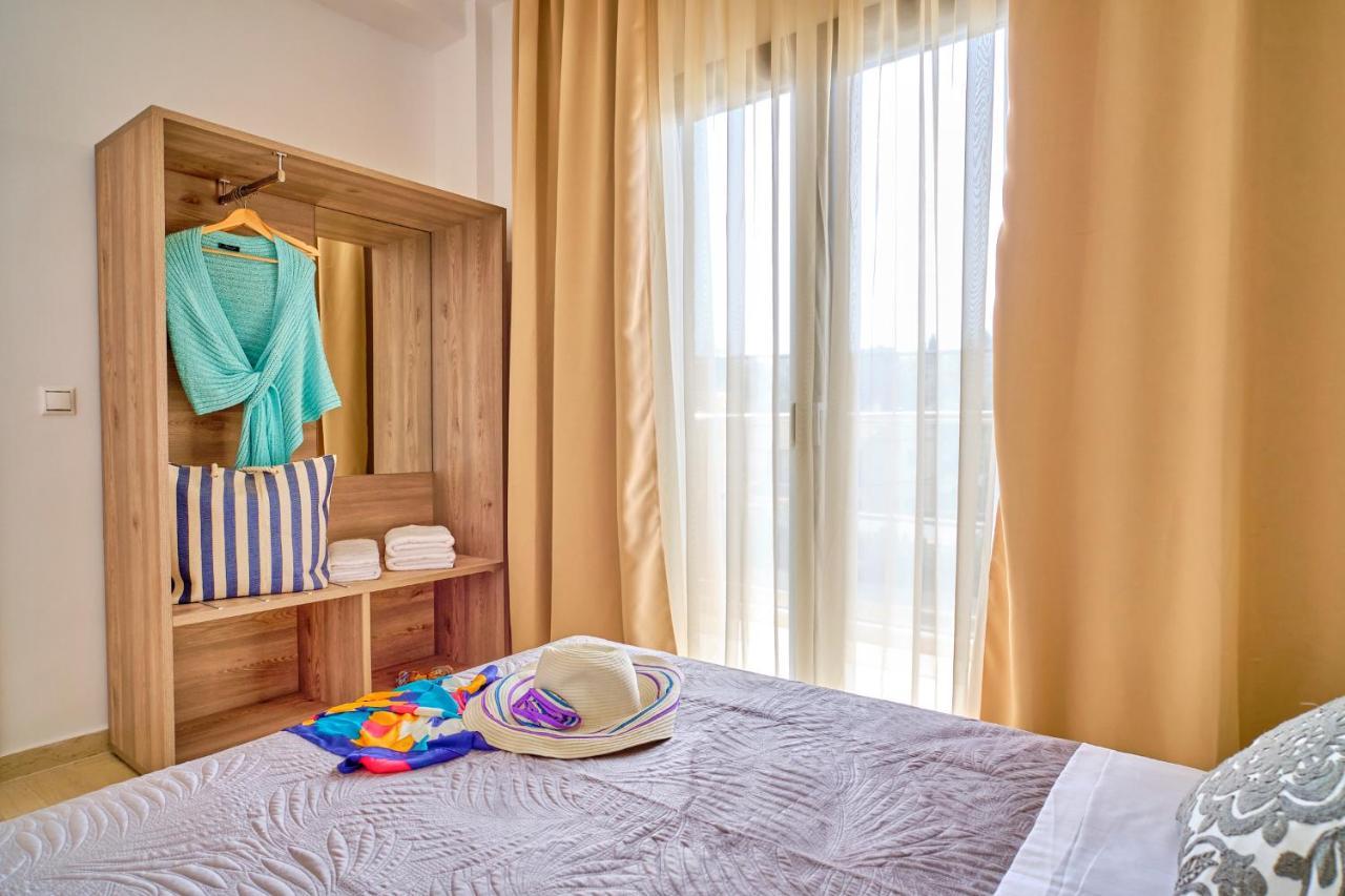 Sunflower Suites Gouvia Corfu المظهر الخارجي الصورة