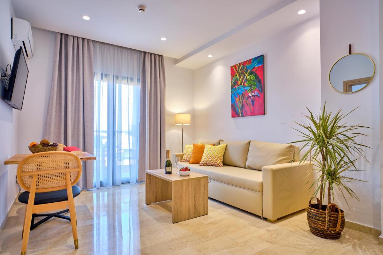 Sunflower Suites Gouvia Corfu المظهر الخارجي الصورة