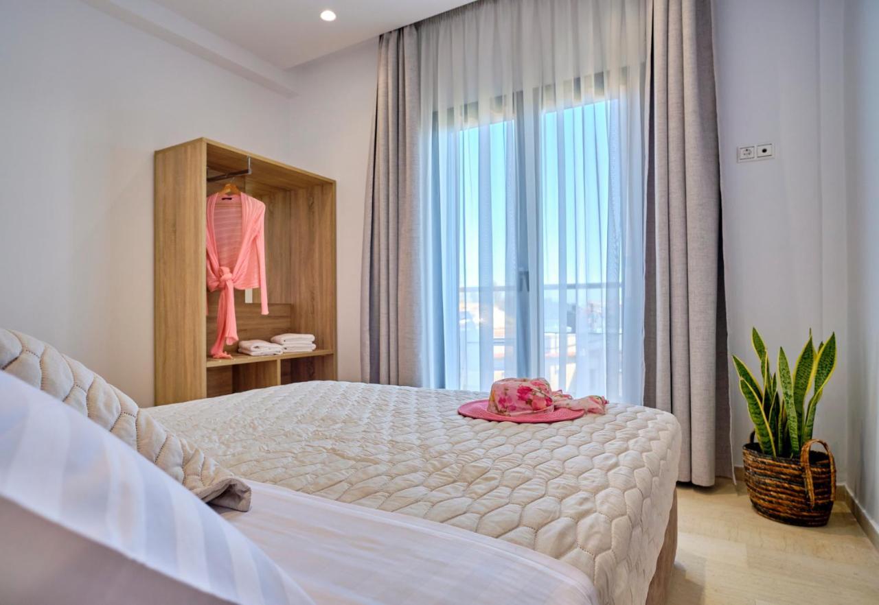 Sunflower Suites Gouvia Corfu المظهر الخارجي الصورة