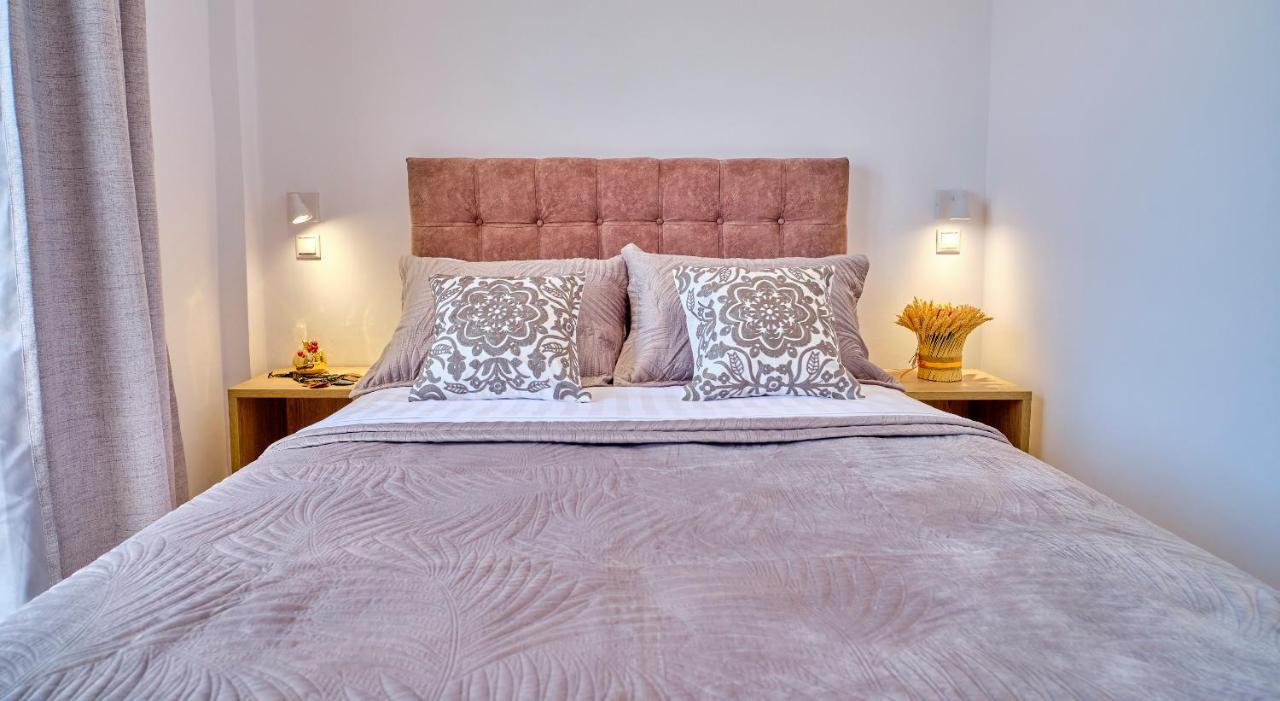 Sunflower Suites Gouvia Corfu المظهر الخارجي الصورة
